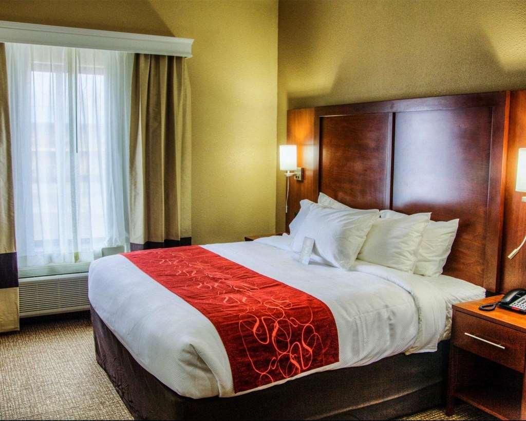 Comfort Suites Plymouth Near Us-30 Pokoj fotografie