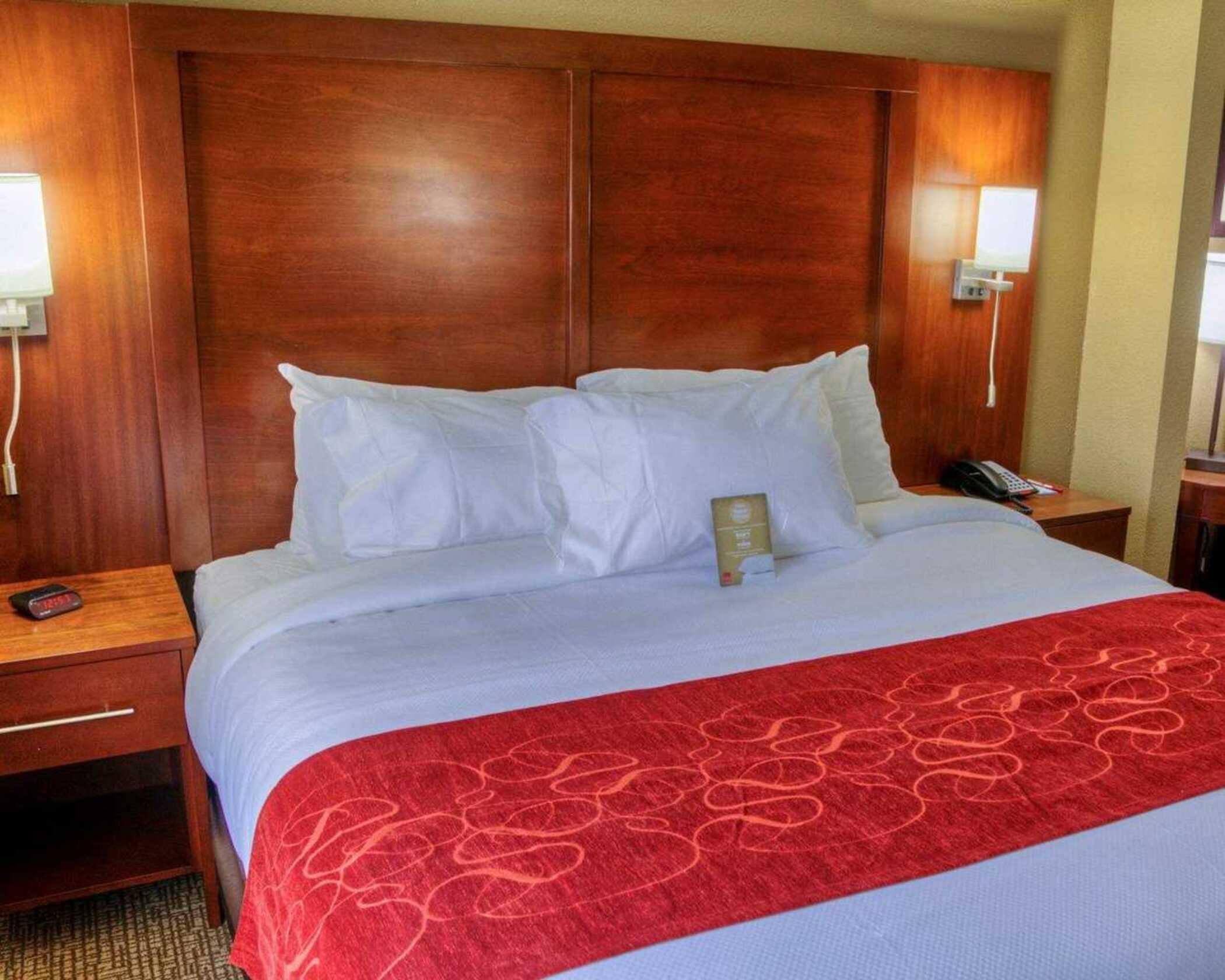 Comfort Suites Plymouth Near Us-30 Exteriér fotografie