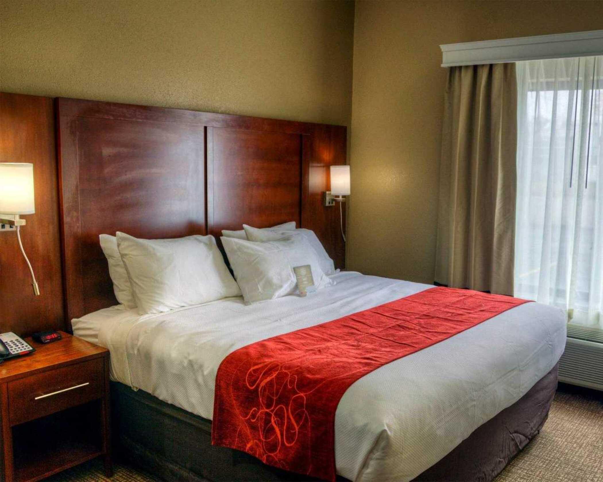 Comfort Suites Plymouth Near Us-30 Exteriér fotografie