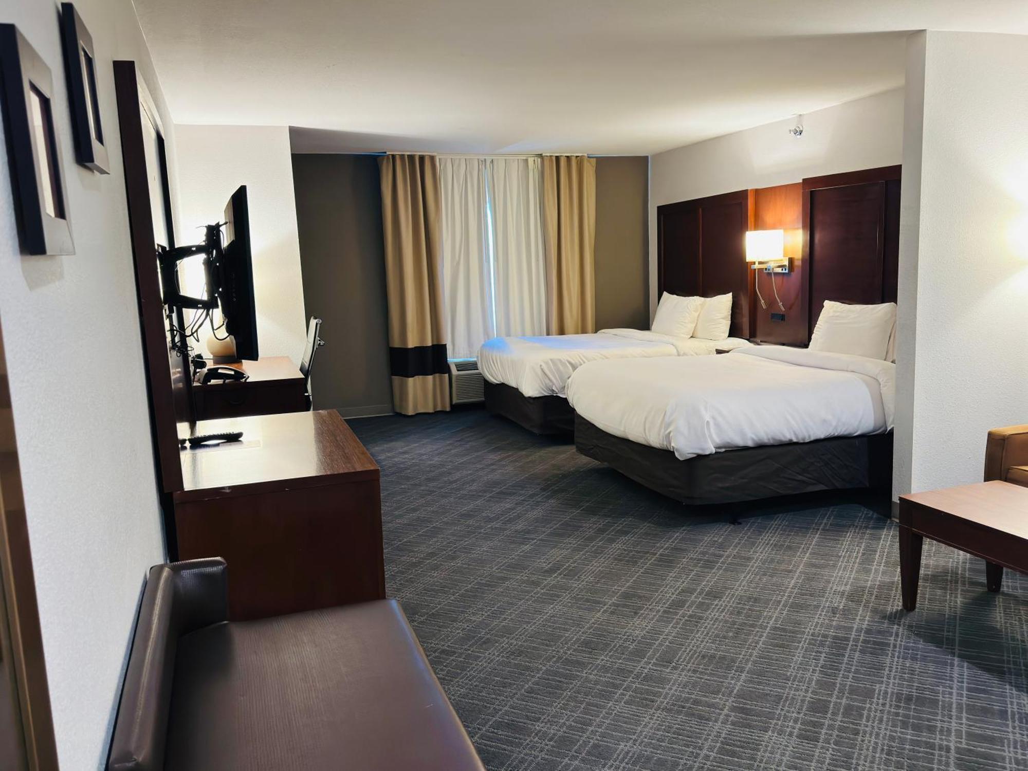 Comfort Suites Plymouth Near Us-30 Exteriér fotografie
