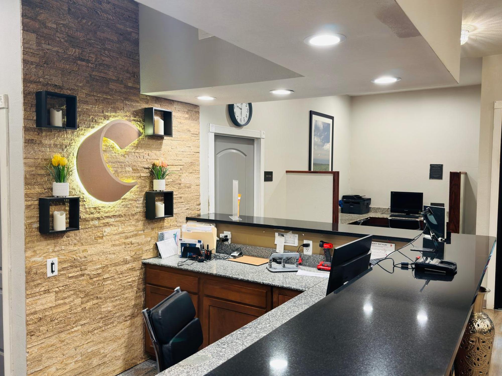 Comfort Suites Plymouth Near Us-30 Exteriér fotografie