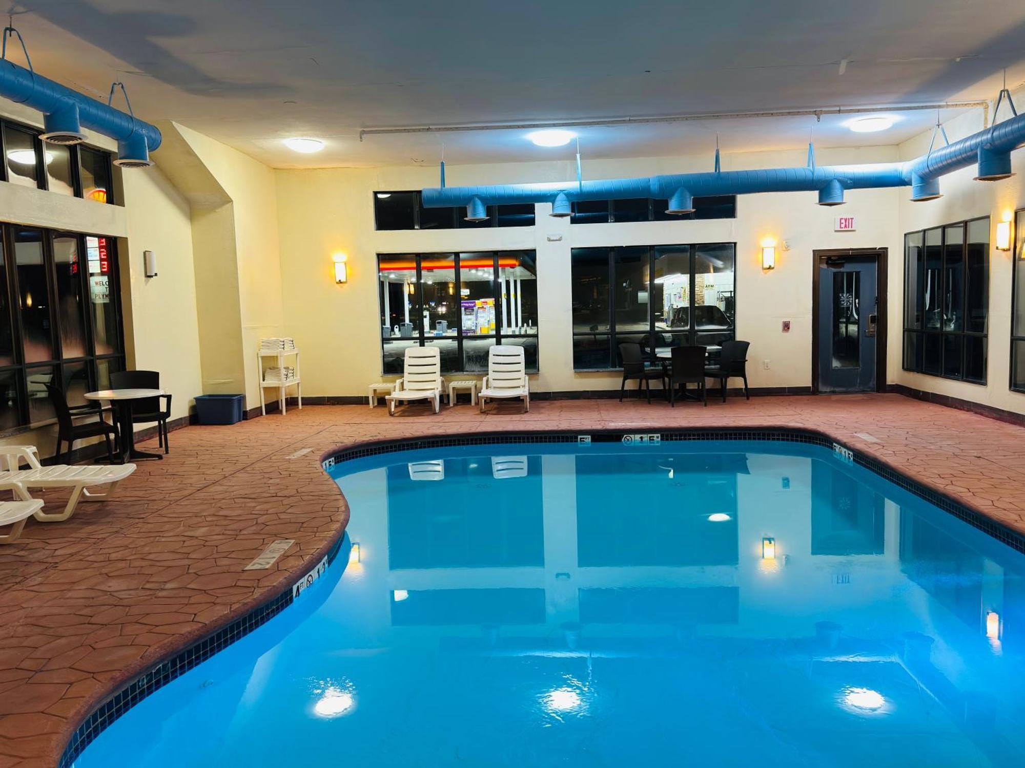 Comfort Suites Plymouth Near Us-30 Exteriér fotografie