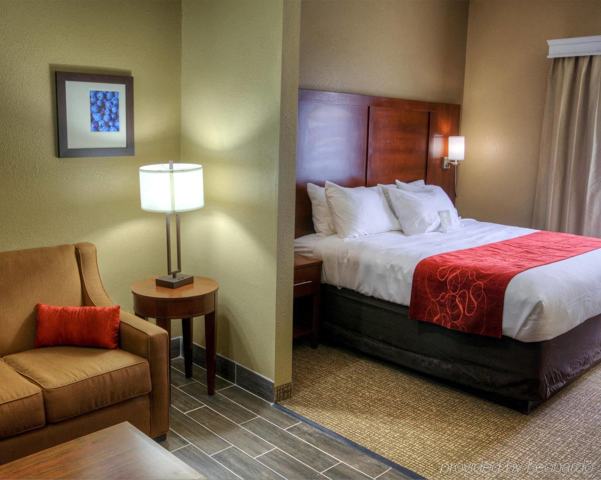 Comfort Suites Plymouth Near Us-30 Exteriér fotografie